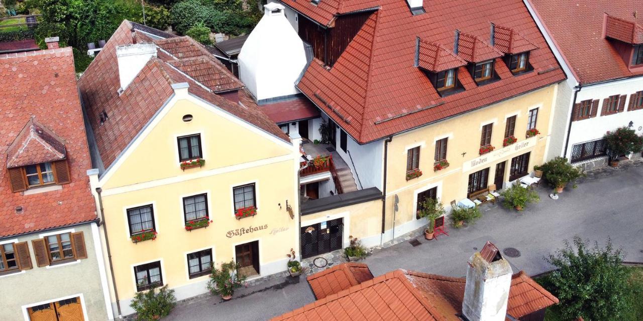 Pension Gastehaus Heller Weissenkirchen in der Wachau Exterior photo