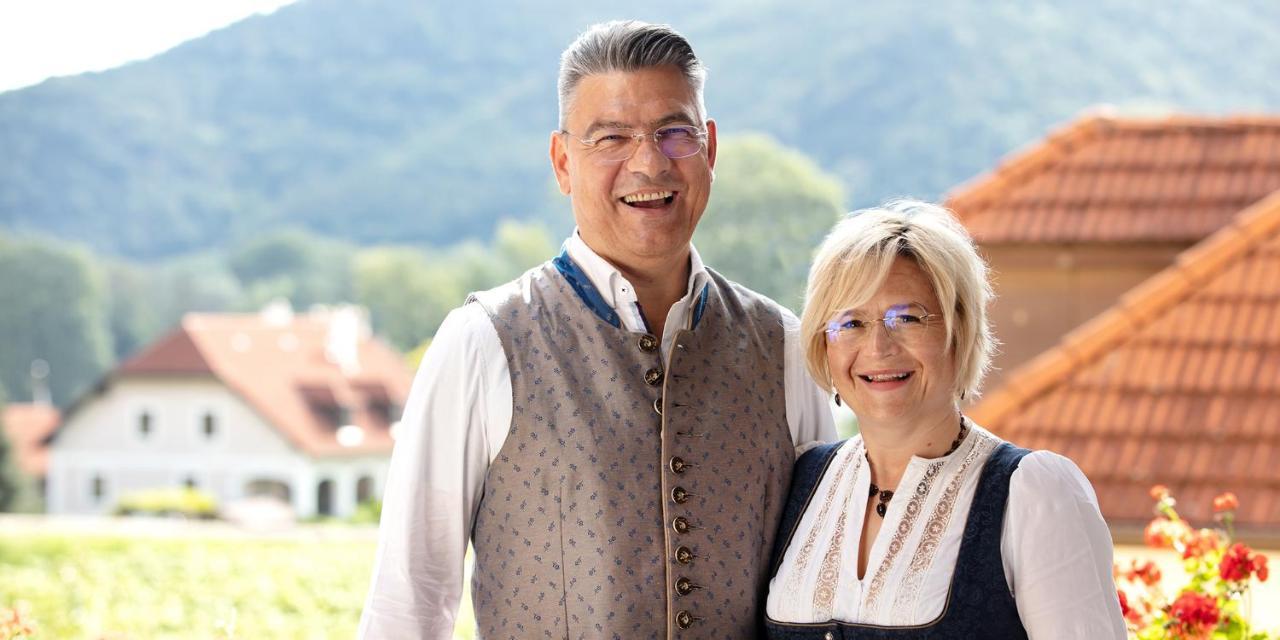 Pension Gastehaus Heller Weissenkirchen in der Wachau Exterior photo